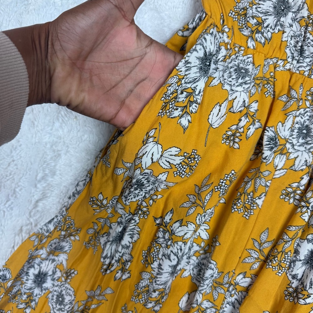 Torrid Yellow Floral Sleeveless Dress - Picture 6 of 8